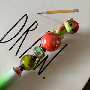 My Little Pony: Goldie Fortune handmade beaded pen